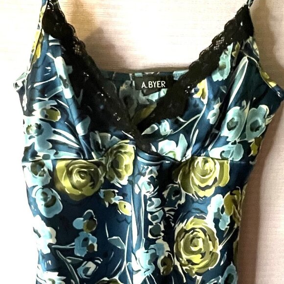 3 Shirts $25!NWOT A.BYER LACE 100% POLY DRESS SHINY ELEGANT TANK SIZE MEDIUM - Picture 4 of 8